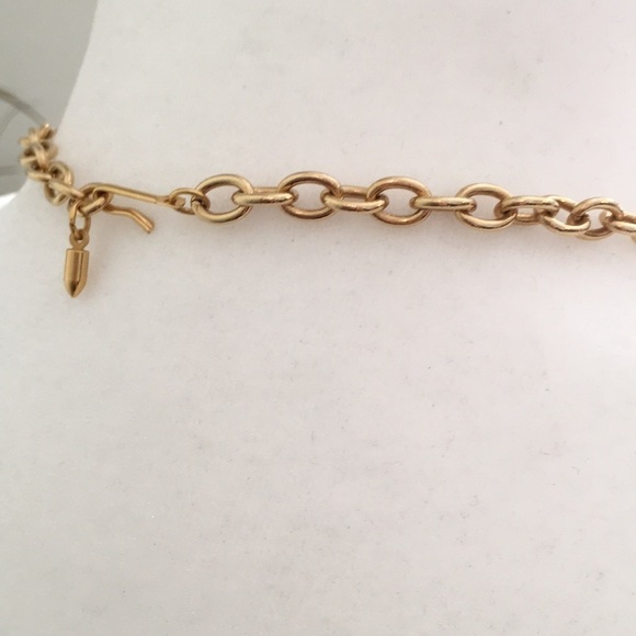 ON TREND Vintage Chunky Gold Chain Necklace - Picture 5 of 8